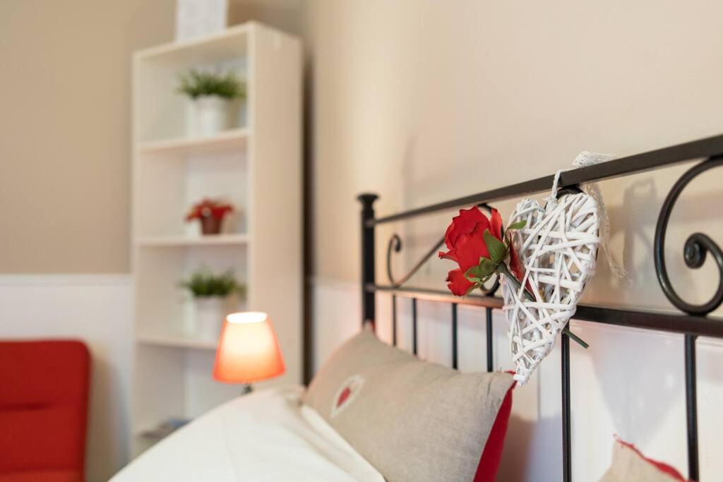 Terrazze Italiane City Center - Red Apartment Verona Exteriör bild